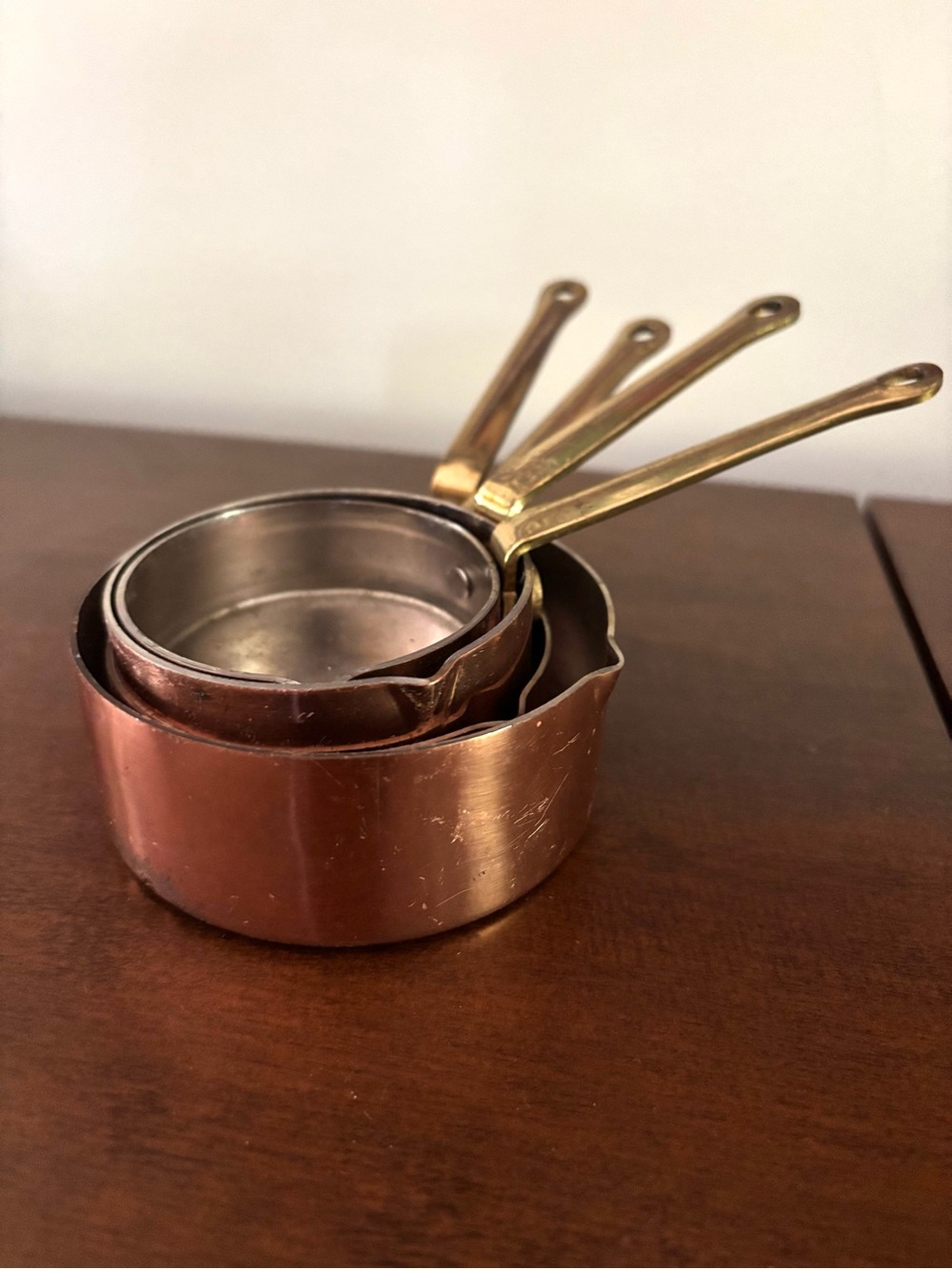 Set of vintage copper measuring cups copper cup brass handle 1970s kitchen vtg